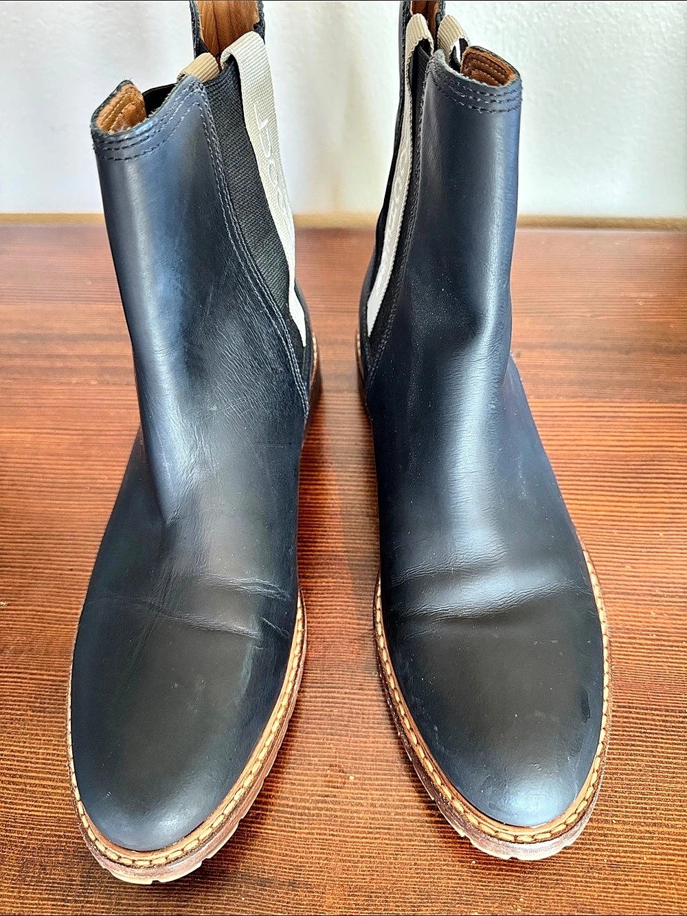 Lucchese Leather Chelsea Ankle Boots in Black & Brown